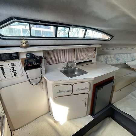 Yate Eos Badalona Exterior foto